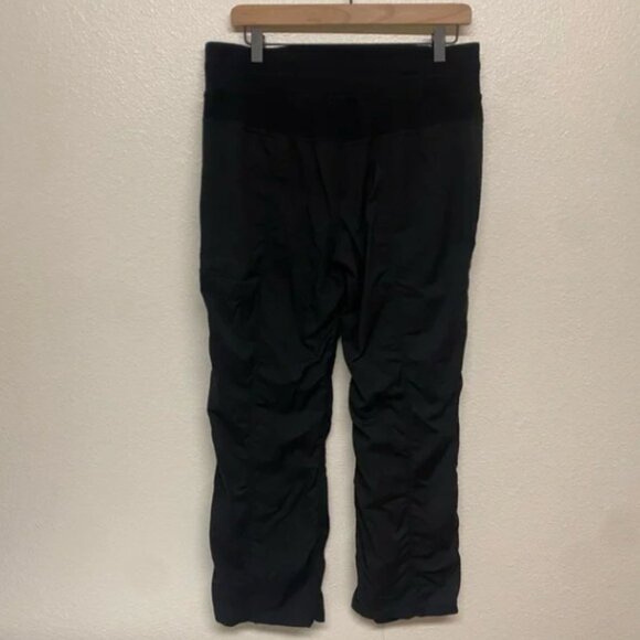 Lululemon Dance Studio Mid-Rise Cropped Pants in Black Size 14 - Picture 3 of 9